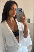 Napoli Trans Camilla Honey 334 24 71 717 foto selfie 23